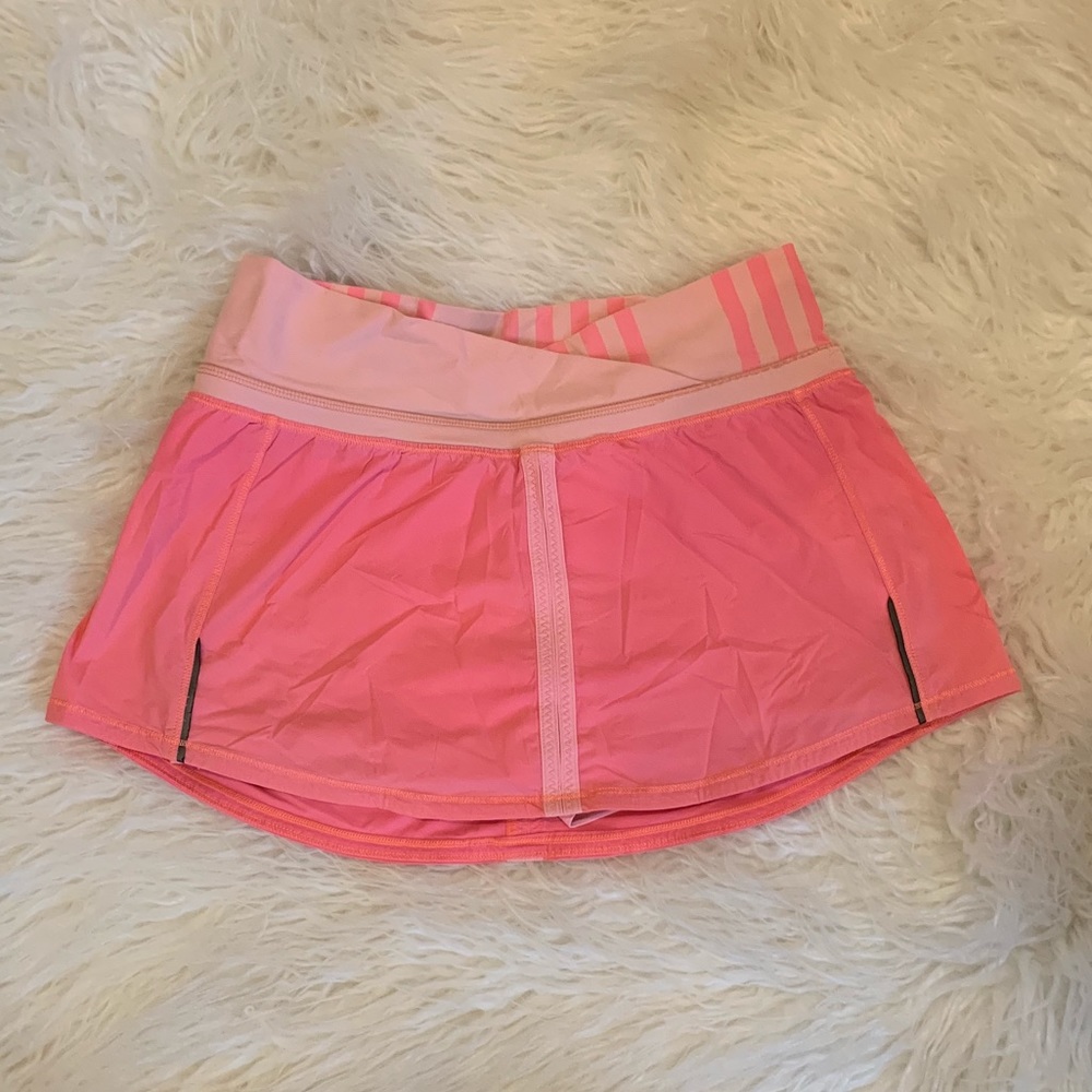 PINK LULULEMON SKORT
